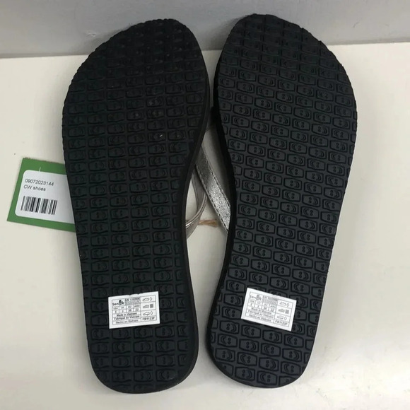 NWT Sanuk Yoga Spree Metallic Flip Flops Size 5 - Picture 5 of 7
